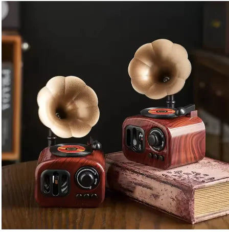 Mini Vintage Gramophone